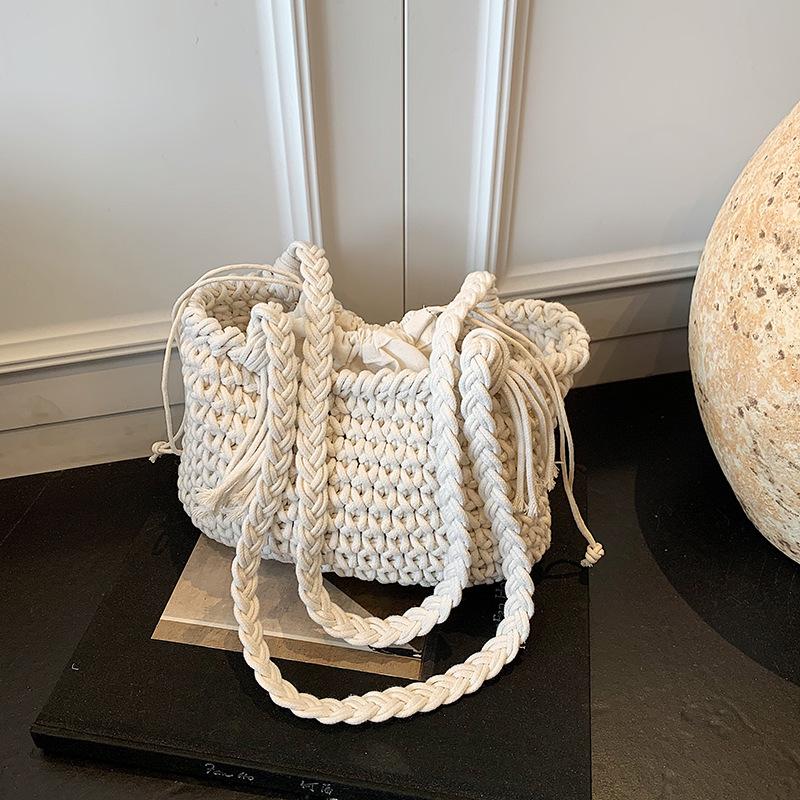 Summer Woven Bucket Bag New Women's Fashion Literary and Fresh Shoulder Bag Niche Pumping Belt Small Bag