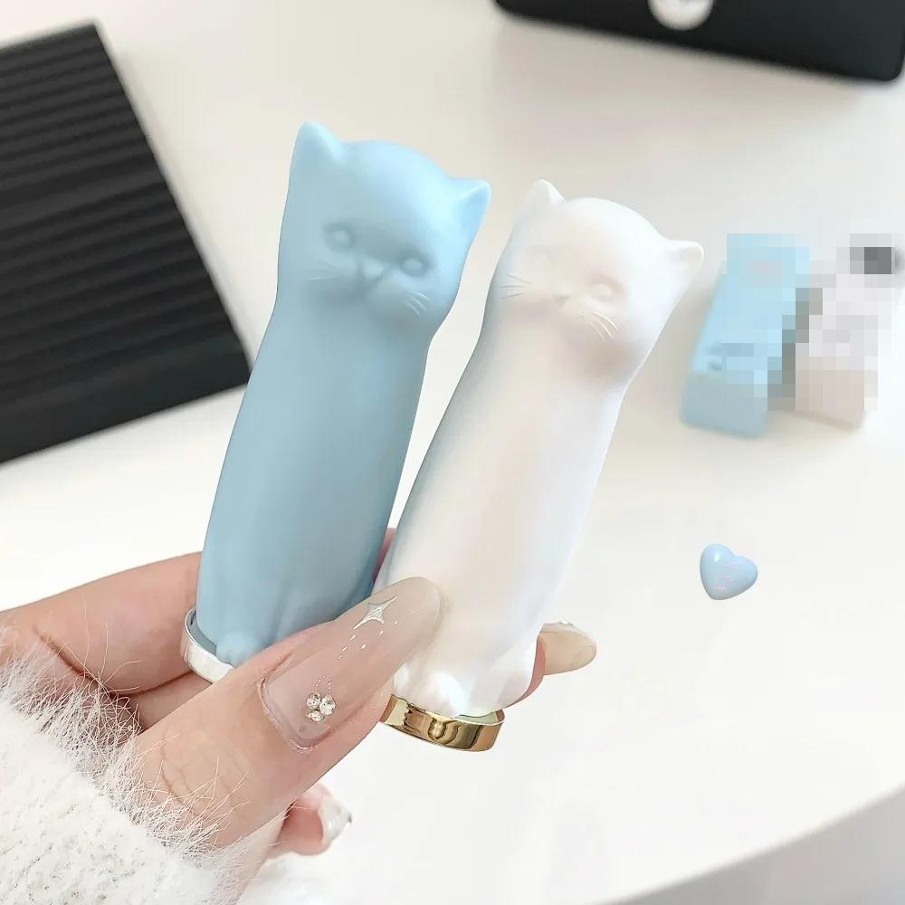 Black White Cat Moisturizing Color Lip Balms Anti-dryness and Crack Fade Lip Lines Student Moisturizing Lipsticks Blue Pink Nude