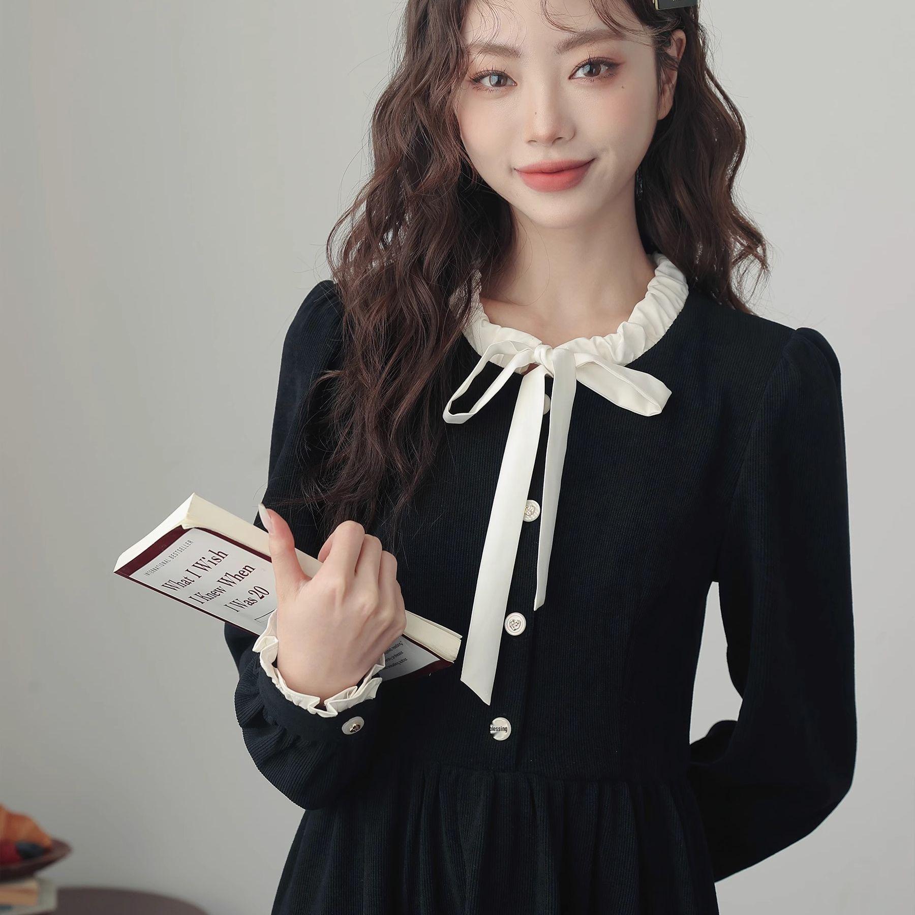 

2025 Черное вельветовое платье в стиле Хепберн для миниатюрных женщин, зимнее, с сеткой S (80-95 jin) чёрный