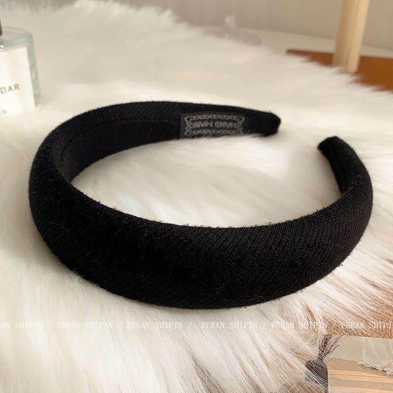 Women's Wide Edge White Sponge Headband - Stylish, Comfortable, Low-Pressure Hair Accessory