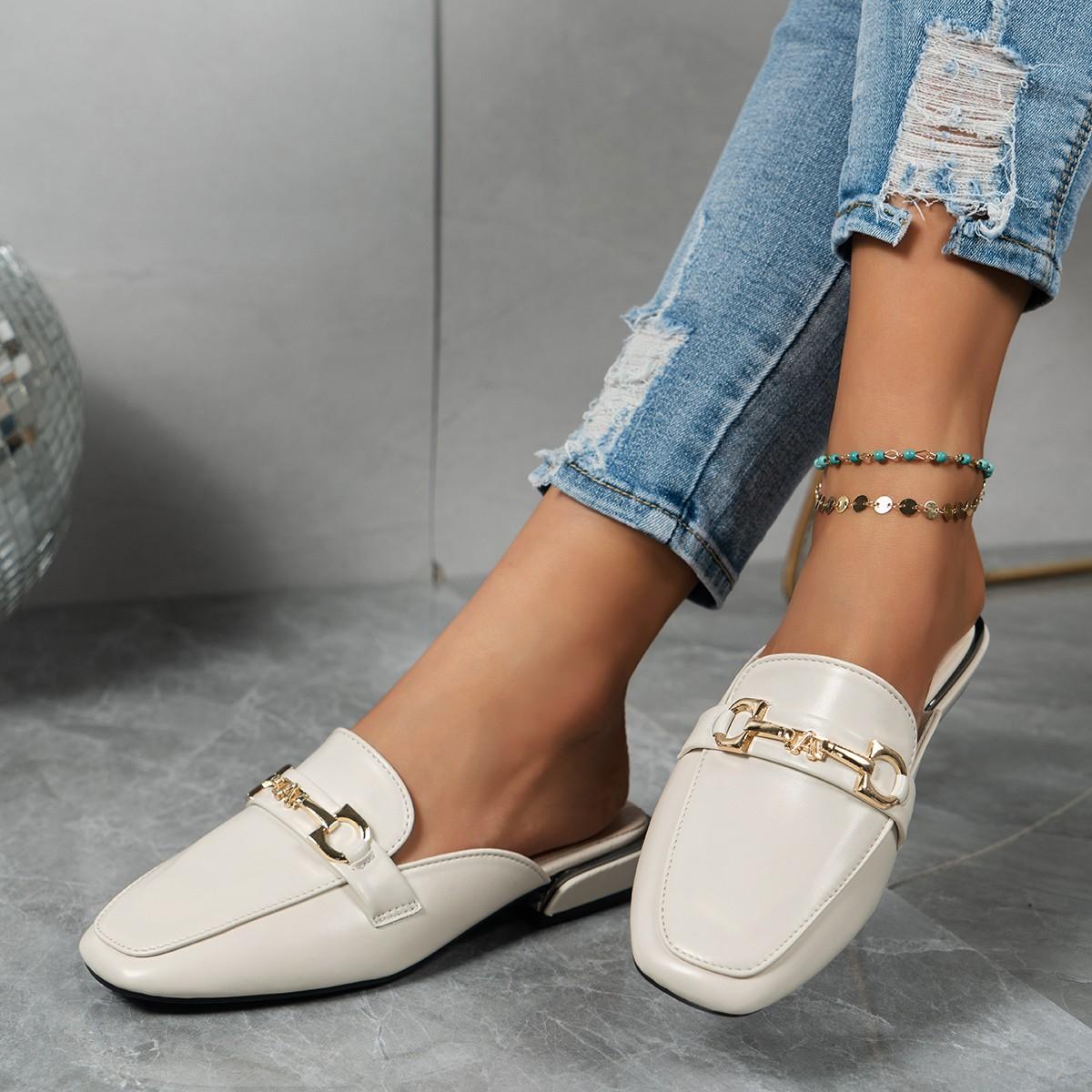 

Fashion Women Slippers 2025 New Beach Big Size Sandals Fashion Metal Lady Mules Shoes Female Designer Round Toe Slippers Slides Wome 35