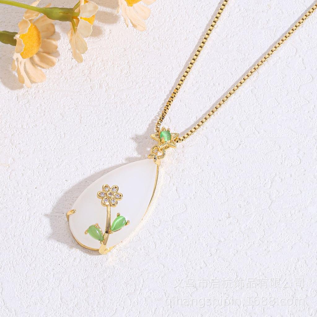 Hetian Jade Water Drop Necklace Women'S Light Luxury Retro Court Style Temperament Inlaid Flower Accessories