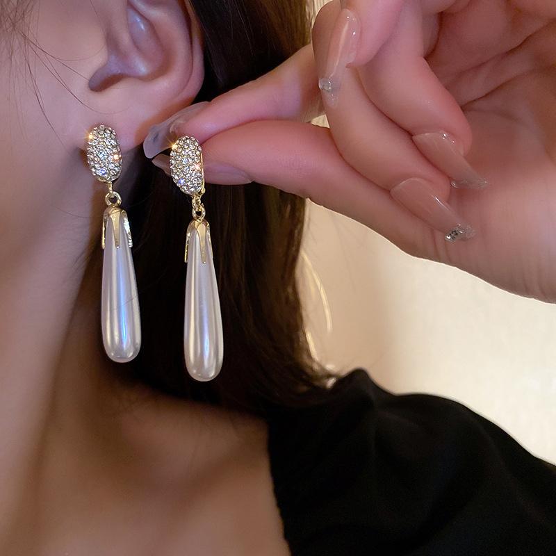 Vintage Simple Drop Earrings Long Water Drop Zircon Earrings for Women Girls Statement Zircon Gifts