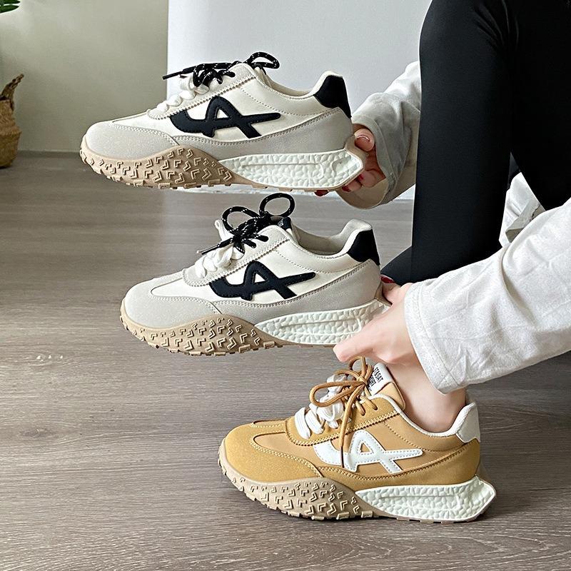 2025 spring new thick-soled German training shoes women's trend comfortable and versatile Forrest Gump shoes fashion leather casual shoes single shoes