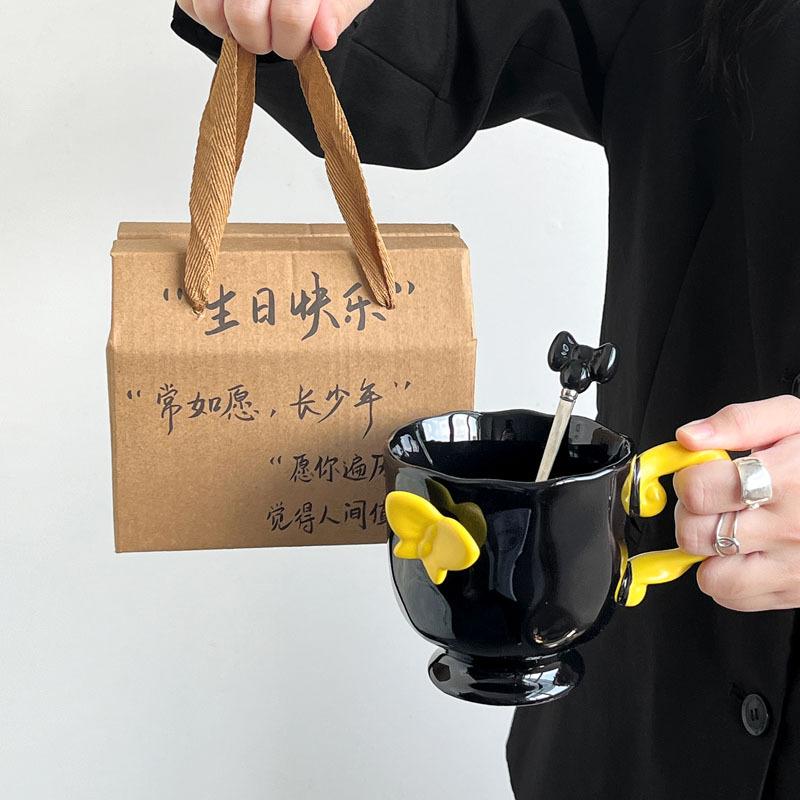 Birthday gift for girlfriends, high-end butterfly mug, girls' tall ceramic water cup, souvenir gift box.