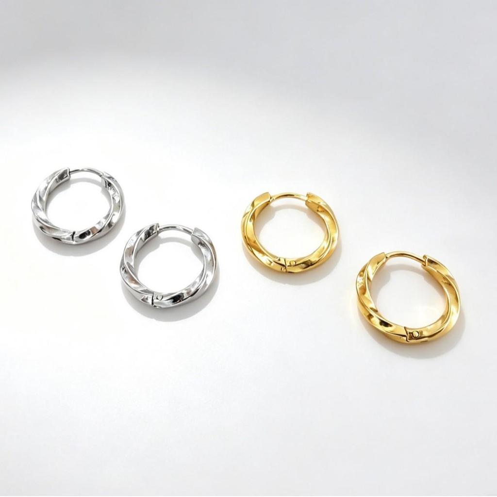 Elegant 316 Stainless Steel Twisted Hoop Earrings for Women - European & American Style, High-End Versatile Fashion Jewelry.