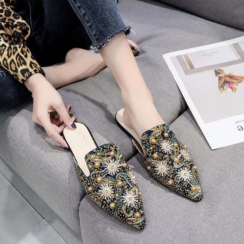Akexiya 2026 Woman Flip Flops Luxury Women Mules Ladies Summer Slippers New Low Heels Flat Casual Shoes Pointed Women Shoes