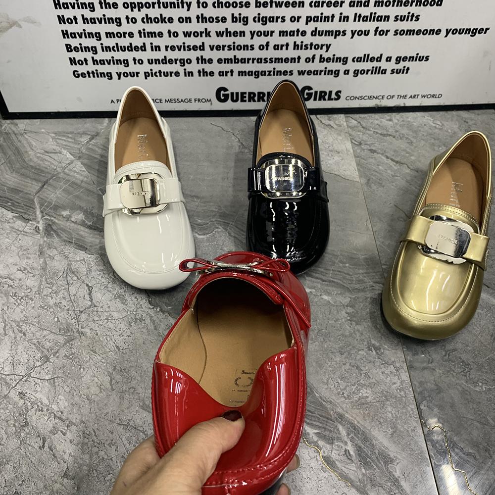 Zapatos Planos de Moda para Mujer Tallas Grandes Zapatos Casuales para Mujer Zapatos Mocasines Antideslizantes para Mujer Zapatos de Charol para Mujer Zapatos de Diseñador Estilo Nuevo