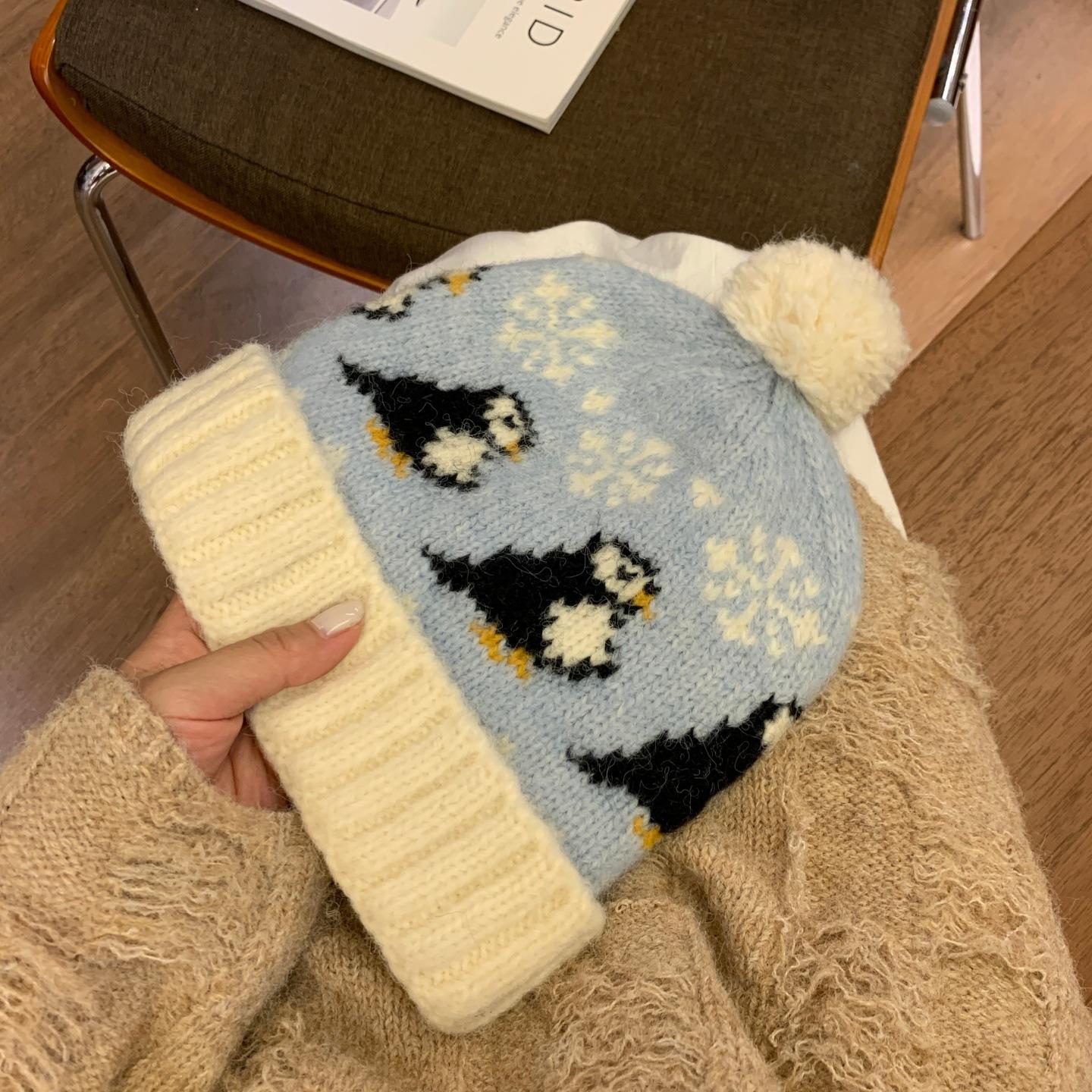 Cute Little Penguin with Cashmere Knitted Hat for Women Winter Warm and Cold Proof Ear Protection Woolen Hat Thickened Neck Scarf
