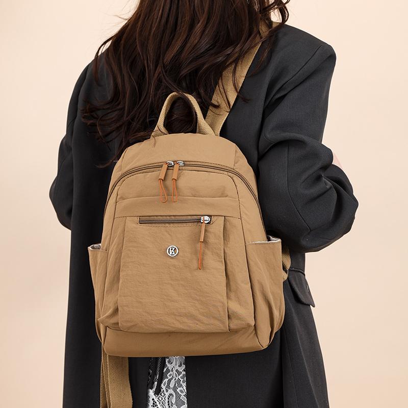 Neuer Stil Sommer Damen Umhängetasche Leichter Faltbarer Nylon Rucksack Handtasche Lässige Geldbörse