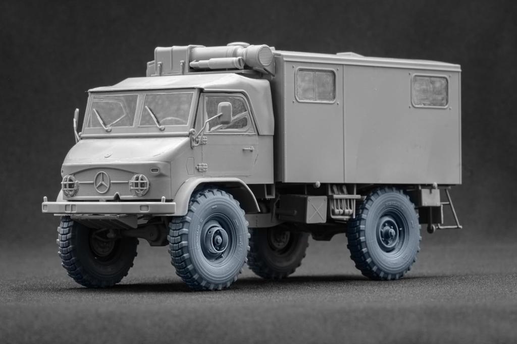 Unimog 404 R20 X v2 Wheel Set with AK and Plastic Model Kit Parts SCXWM35023 Scale-X 1/35 11.0 (5 Wheels) (Compatible ICM, Interactive, Revell)