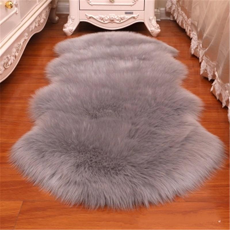 European-style Imitation Wool Carpet Living Room Plush Sofa Bay Window Cushion Bedside Blanket Coffee Table Plush Window Decoration