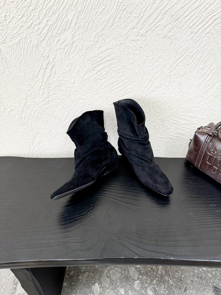 Suede square head short boots women's autumn and winter new low-heeled thin and ankle boots versatile fashion boots