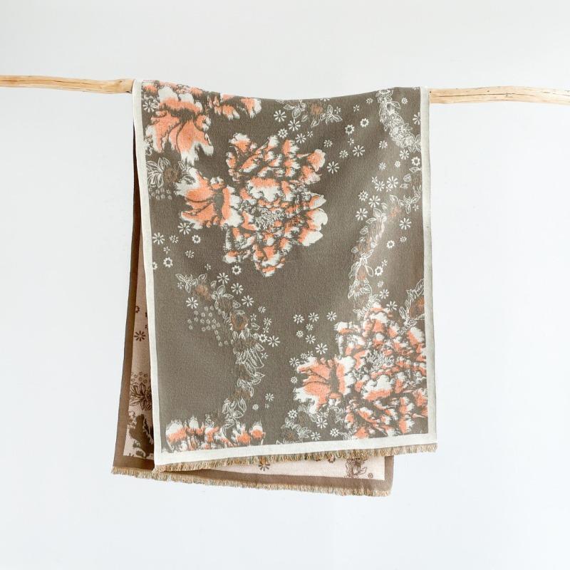 

Имитация кашемирового шарфа зимняя мода цветок утолщенный шарф защита шеи теплая шаль двусторонний жаккардовый шарф женский 185x65cm