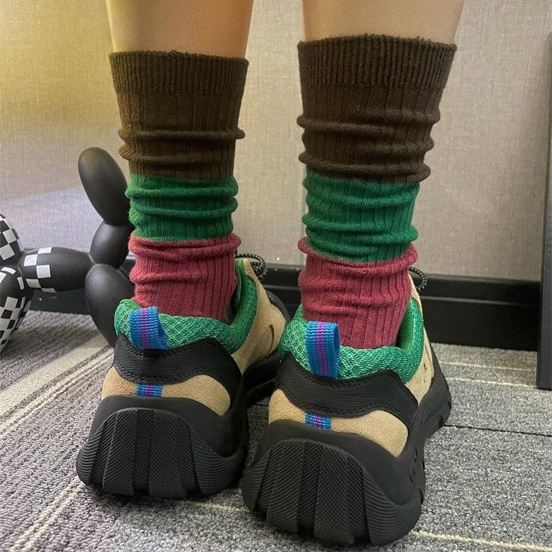 Autumn Socks, Women's Retro Color-blocking Mid-calf Socks, Slimming and Versatile Pile Socks