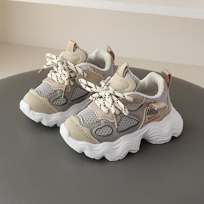 

Girls sports shoes, new spring and autumn models, children s mesh fashion versatile dad shoes, boys soft-soled running shoes 21-25Code【One Hand5Doub