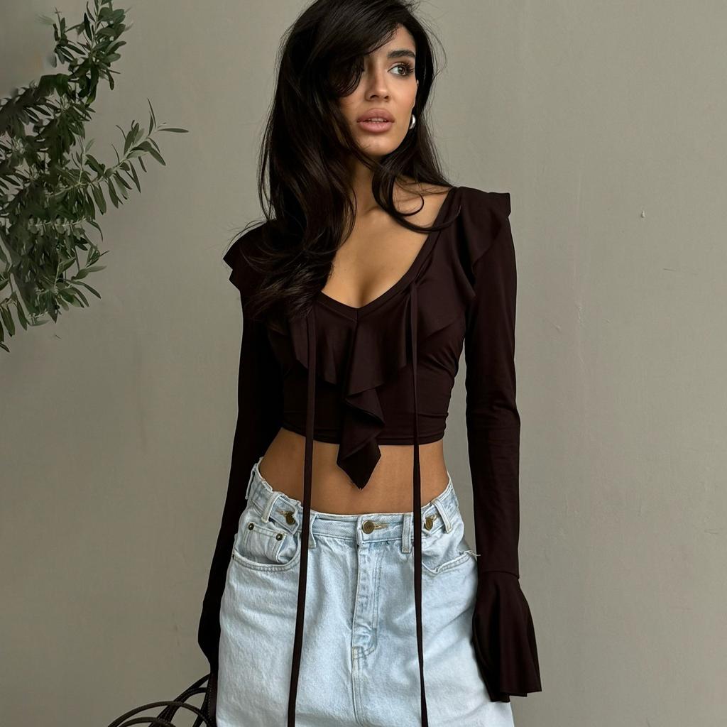 2025 Autumn New Collection, Solid Color, Ruffle Edge, Knitted Shirt, Women's Wear, Short Style, Sexy and Spicy Girl, Fashionable V-neck Top