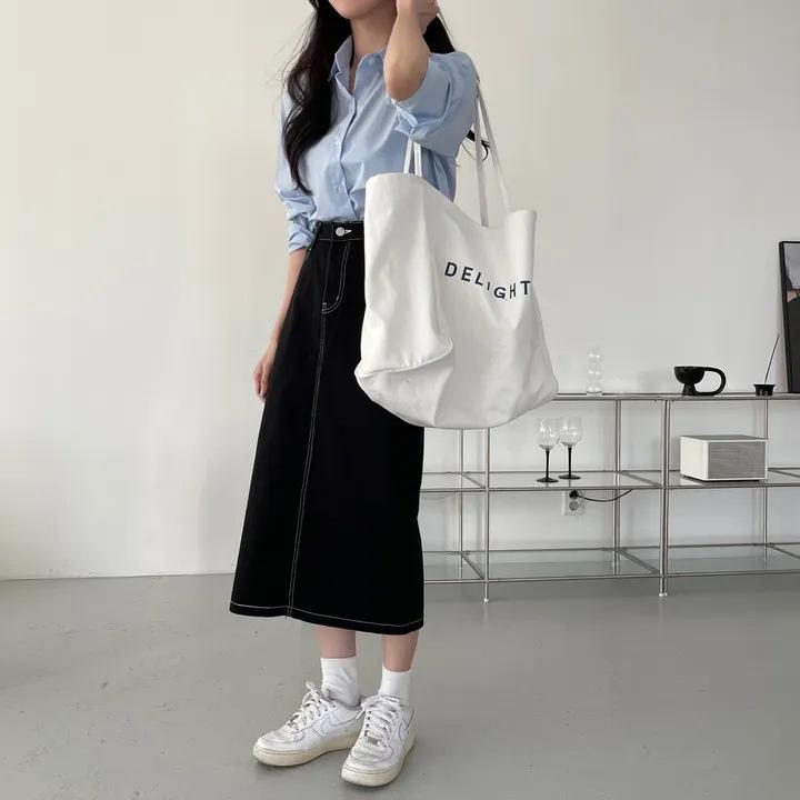 Spring 2025 Korean Chic Women's White Shirt: Loose-Fit Top for Petite Sizes