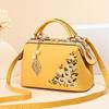 Geantă mică și elegantă cu model floral, geantă de mână elegantă cu broderie florală pentru femei, geantă de umăr crossbody, căptușită cu poliester și închidere cu fermoar