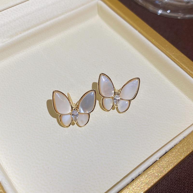 Silver Needle Mother-of-pearl Zircon Butterfly Earrings Sweet and Fashionable Temperament Earrings All-match Earrings