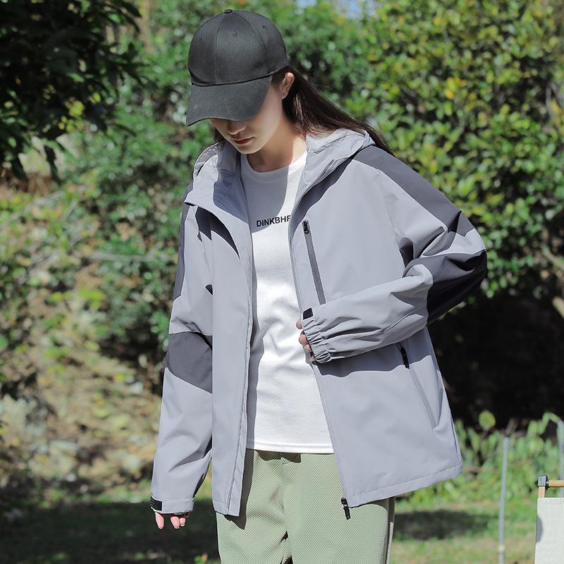 Thin Single-layer Jacket for Men, Autumn Outdoor Couple Style, Windproof and Waterproof Single-layer Jacket, Versatile Soft-shell Jacket for Women