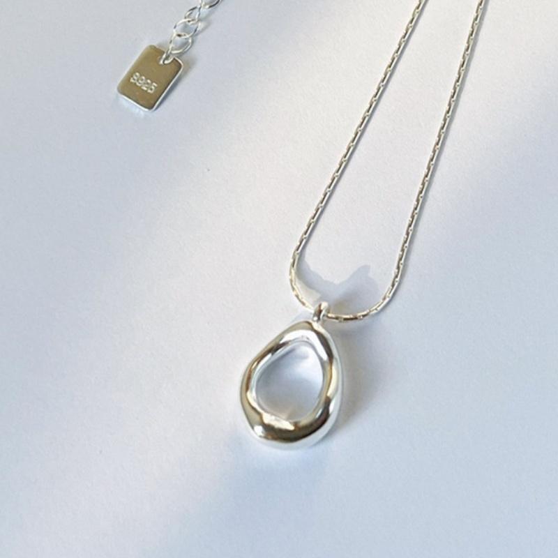Simple Fashion Irregular Water Droplet Oval Pendant Necklace for Women Trendy Clavicle Choker Friendship Jewelry Accessories