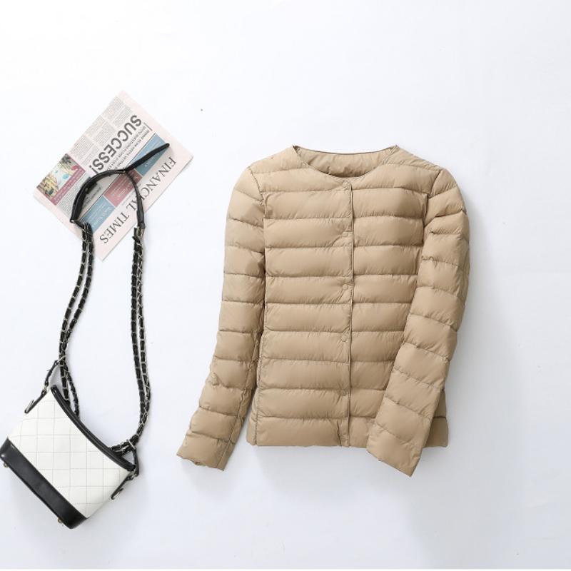 Nové dámské jednobarevné lehké péřové kabáty bez límce na knoflíky Teplá krátká péřová bunda Měkká pohodlná zateplená Slim krátká prošívaná bunda