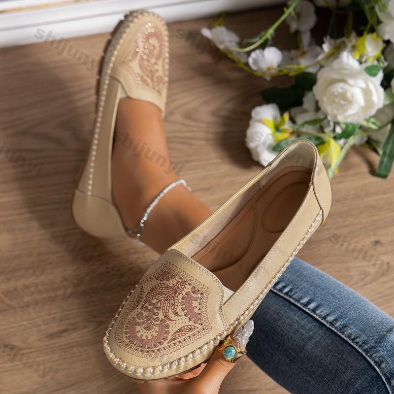 Fashion Women Flats Retro Loafers Ballet Pointed Toe Ladies Spring Comfort Non-slip Loafers Slip on Flat Shoe Plus Size 44 Zapatos Mujer