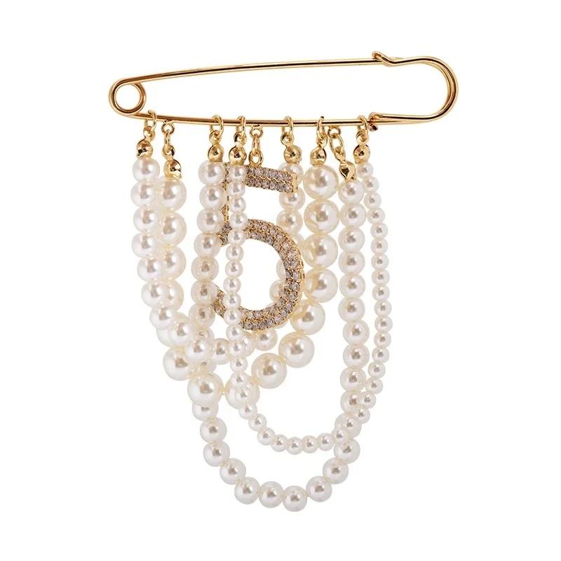 1pcs Fashion Pearl Tassel Chain Brooches Party Wedding Clothing Accessories  Brooches Art Brooch Lapel Pin Badge Tassel Chain