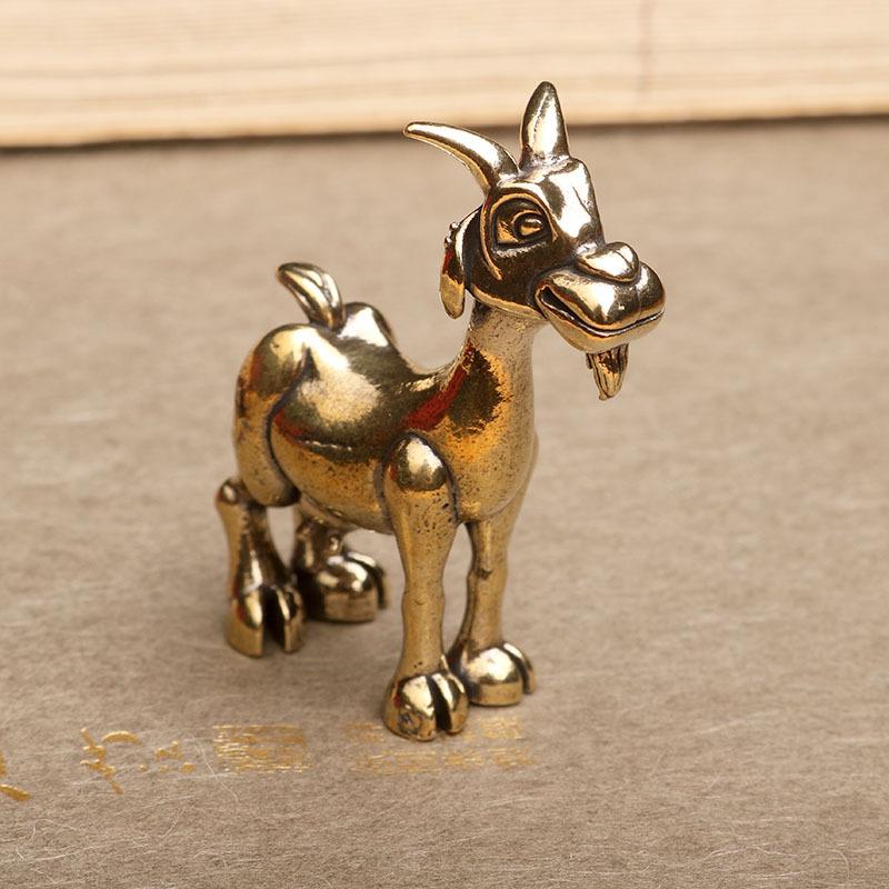 Statua di Capra in Ottone Vintage - Intricata Scultura Animale Retrò Tè Pet per Arredamento Casa e Ufficio, Ideale per Collezionisti, Soggiorno