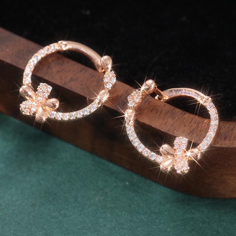 Elegant Sparking Synthetic Zirconia Flower Hoop Earring for Women's  Exquisite Banquet Wedding Jewelry Accessories Crafts