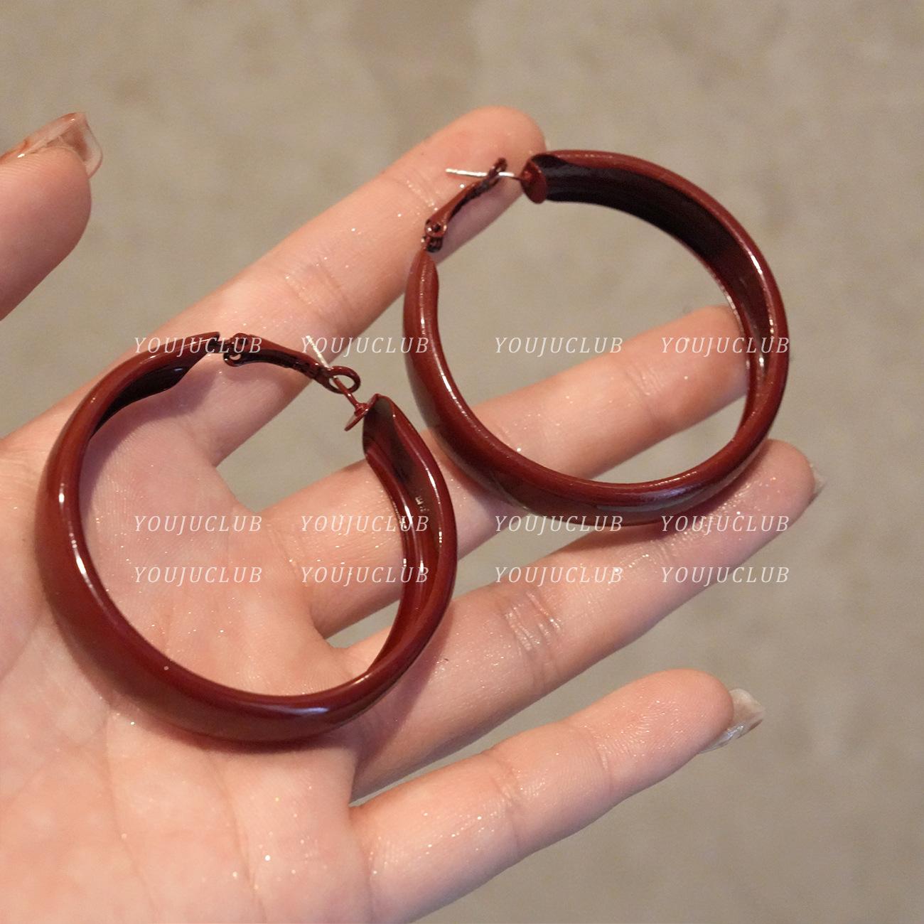 

Ankola red earrings femininity autumn and winter earrings fashion versatile earrings wholesale