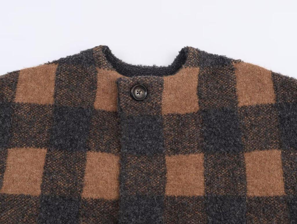 2025 Autumn Plaid Knit Sweater - Women's Loose Casual European & American Style