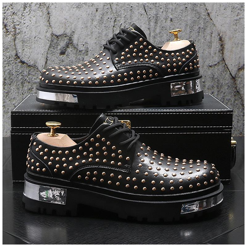 

Новые мужские туфли из лакированной кожи с квадратным носком и заклепками, мужские туфли на платформе, винтажные туфли на толстом каблуке для вечеринок, мужские официальные туфли 38 чёрный