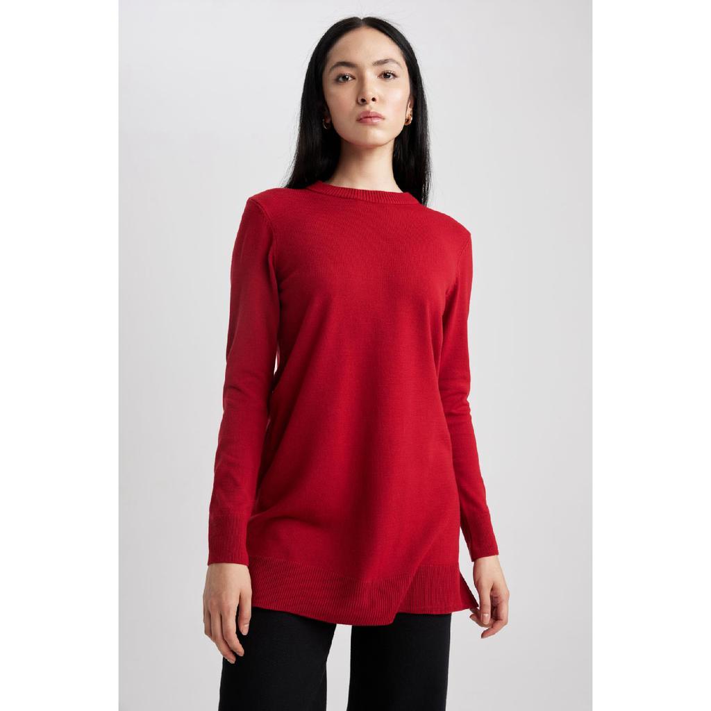 Tunika z okrągłym dekoltem o regularnym kroju