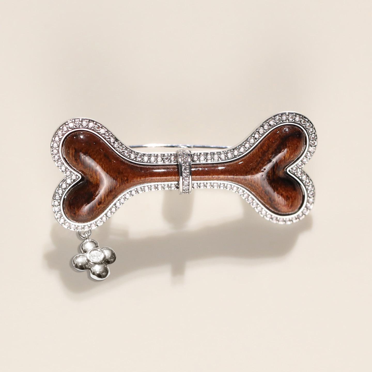 Bo Xin Yun Cartoon Dog Bone Brooch with Zirconia