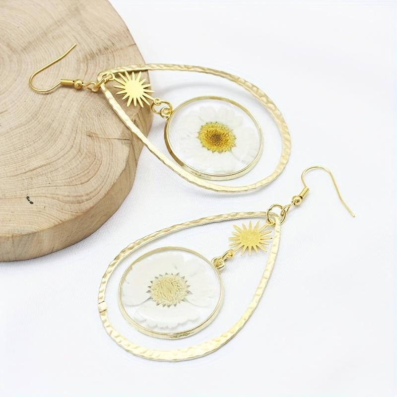 Полые каплевидные серьги с высушенным на солнце цветочным дизайном — фото 6