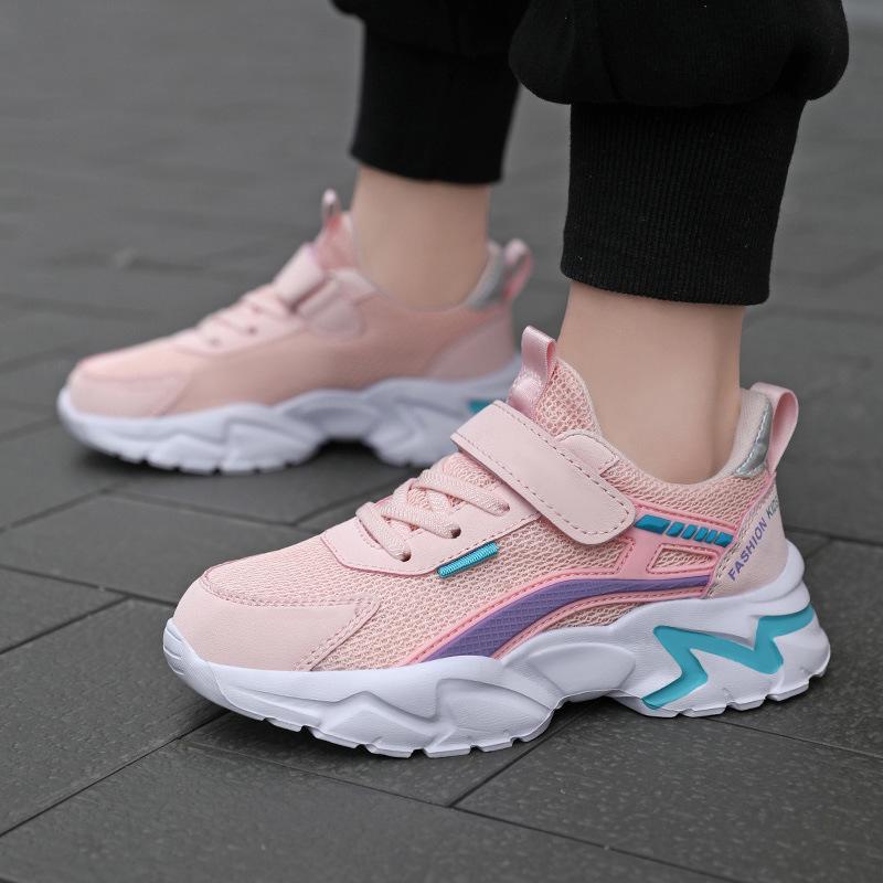 Classmates, boys and girls, children's sports shoes, mesh breathable running shoes, summer mesh shoes, in middle-aged and older children