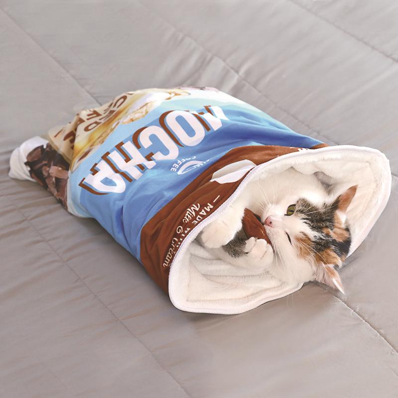 

Cat Sleeping Bag: Semi-Enclosed Pet Bed with Crinkle Sounds for Deep Sleep