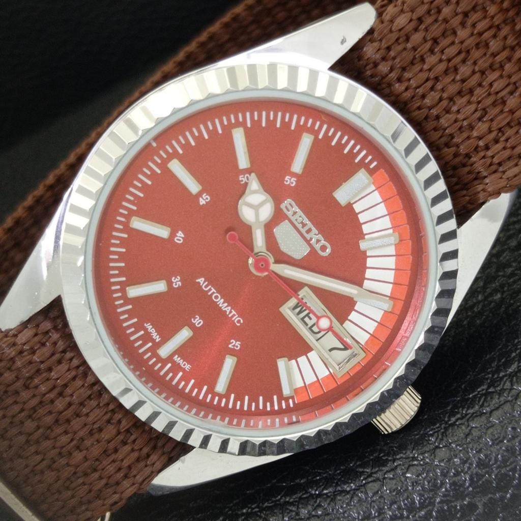 

VINTAGE REFURBISHED SEIKO 5 AUTOMATIC 6309A JAPAN MENS RED DIAL WATCH a440699-4 Sk-a440699