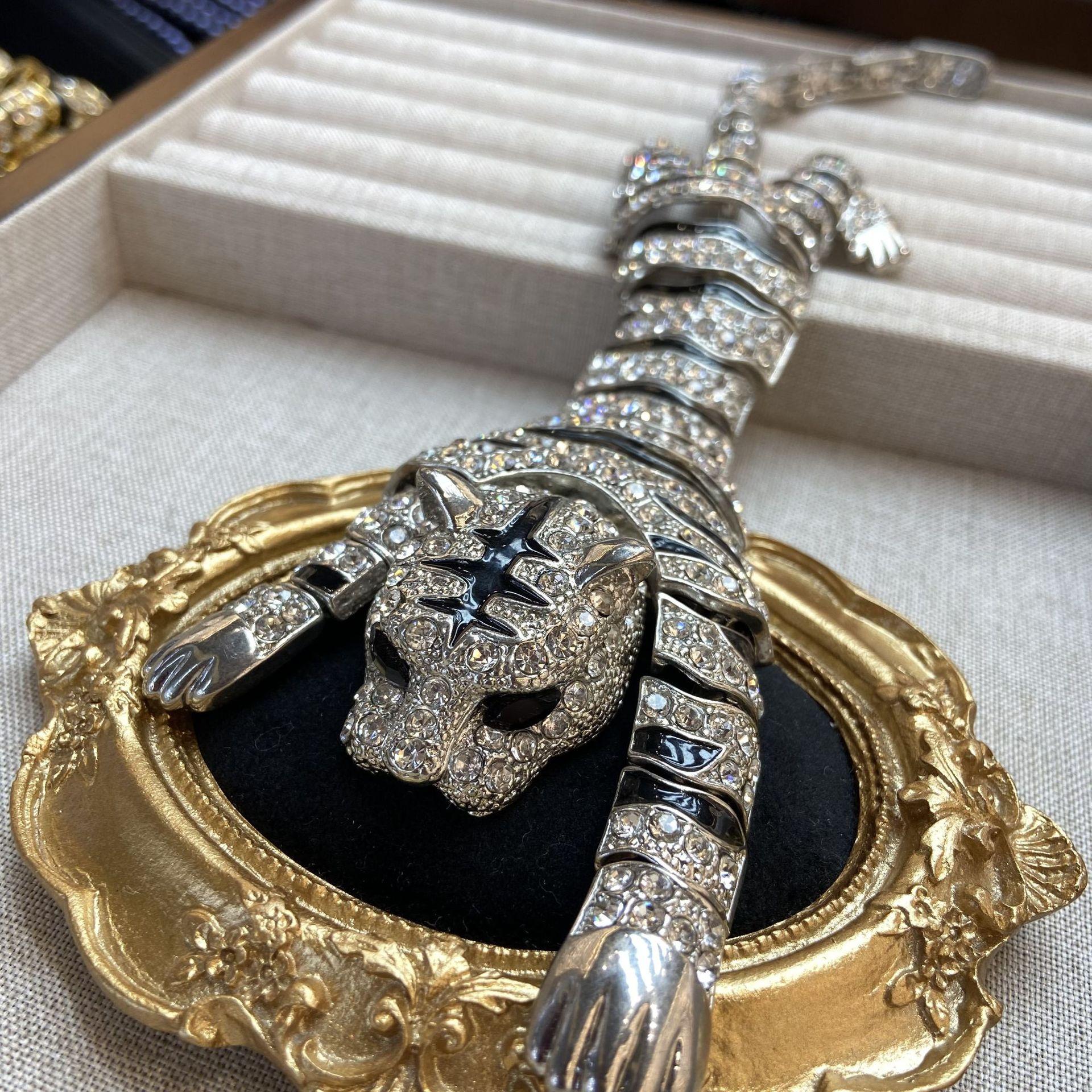 Преувеличенные Женские Девушки Большие Модные Полностью Хрустальные Значки Тигра Брошь Винтажная Классическая Дамская Стразы Животное Булавка Аксессуары