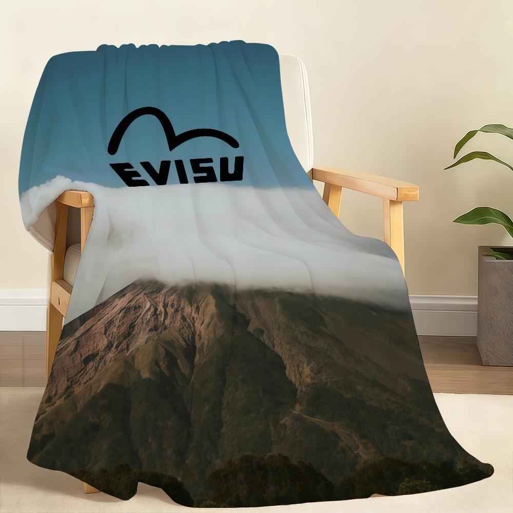 Classic Luxurious E EvisuS Blanket Soft Throw Blanket for Home Bedroom Bed Sofa Picnic Travel Office Rest Cover Blanket Gift