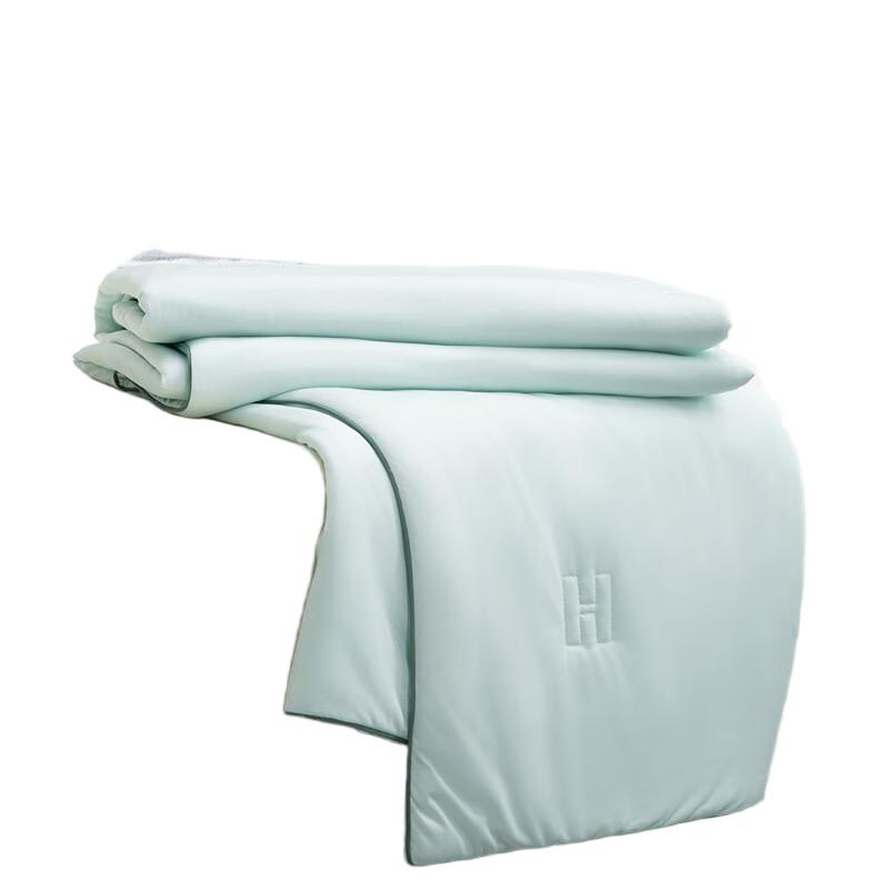 

Mercury Home Textiles Lime Cooling Knit Summer Quilt