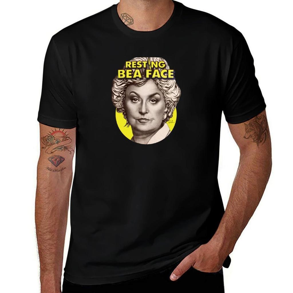 RESTING BEA FACE TShirt Minimal Art Print TShirt