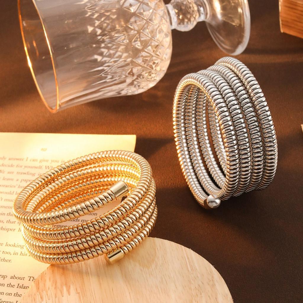 Men'S And Women'S Metal Springs Stack Four-Layer Bracelets, Personalized Trendy Bracelets, Exaggerated Cold Wind Bracelets