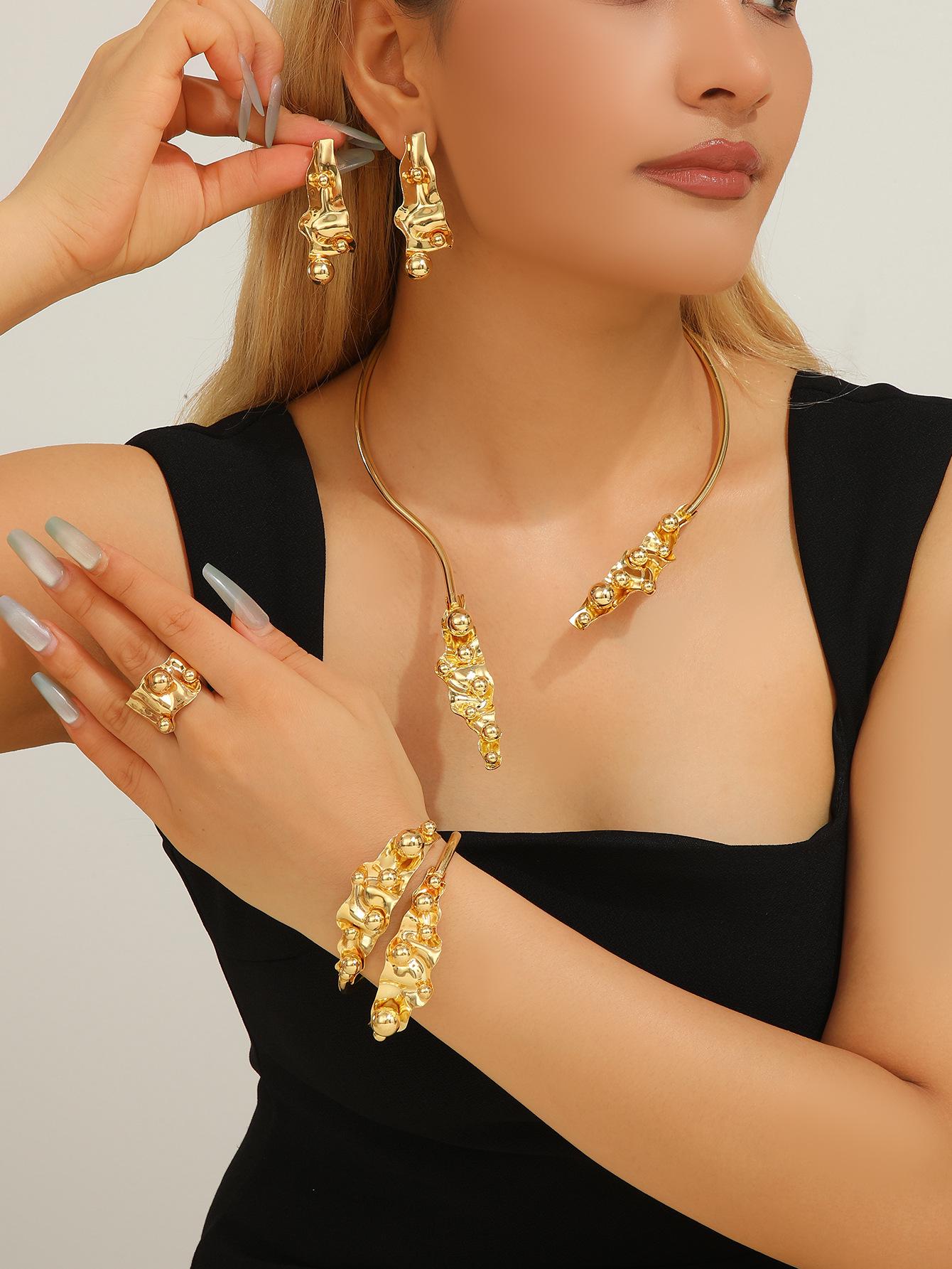 Винтажный Геометрический Свадебный Чокер с Горным Хрусталем – Модный Акцент для Женщин