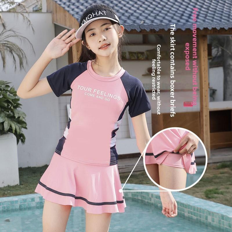 Costume da Bagno Sportivo per Ragazza Imbottito Diviso Manica Corta Protezione UV per Attività Acquatiche