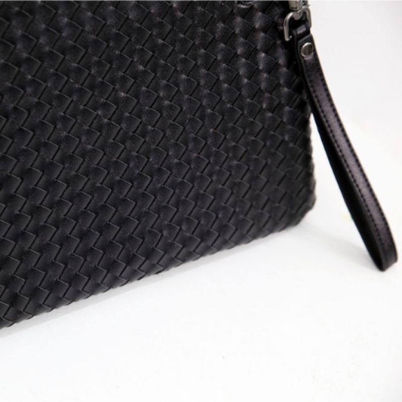 Shiz Madam Rich Middle Weaving Clutch Bag Black A42420