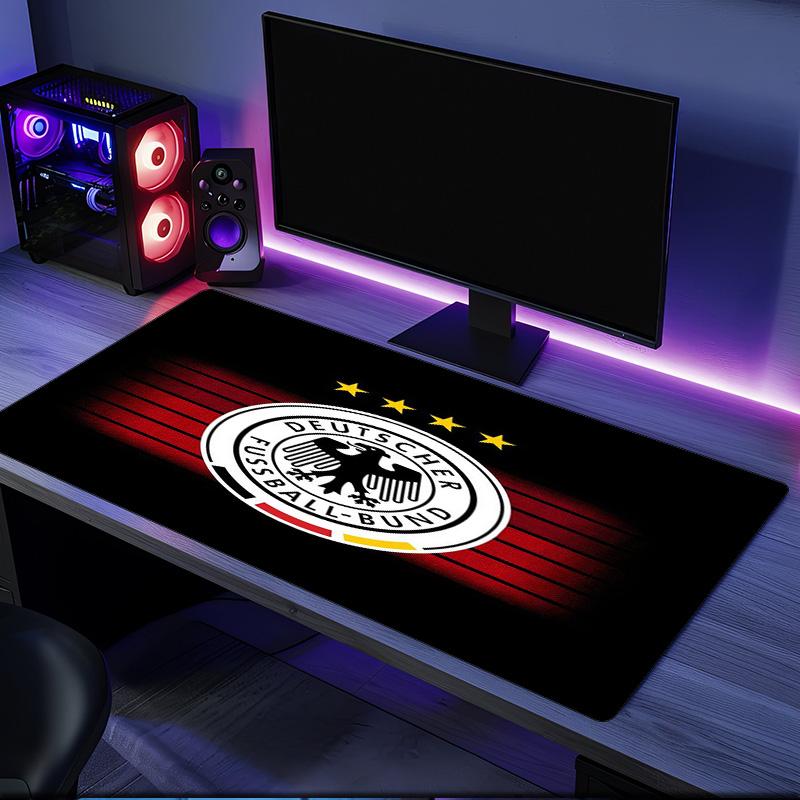 German Football Stars mouse pad, rubber base, esports desk mat, mouse pad for gamers and office use, gaming desk , easy to clean mat