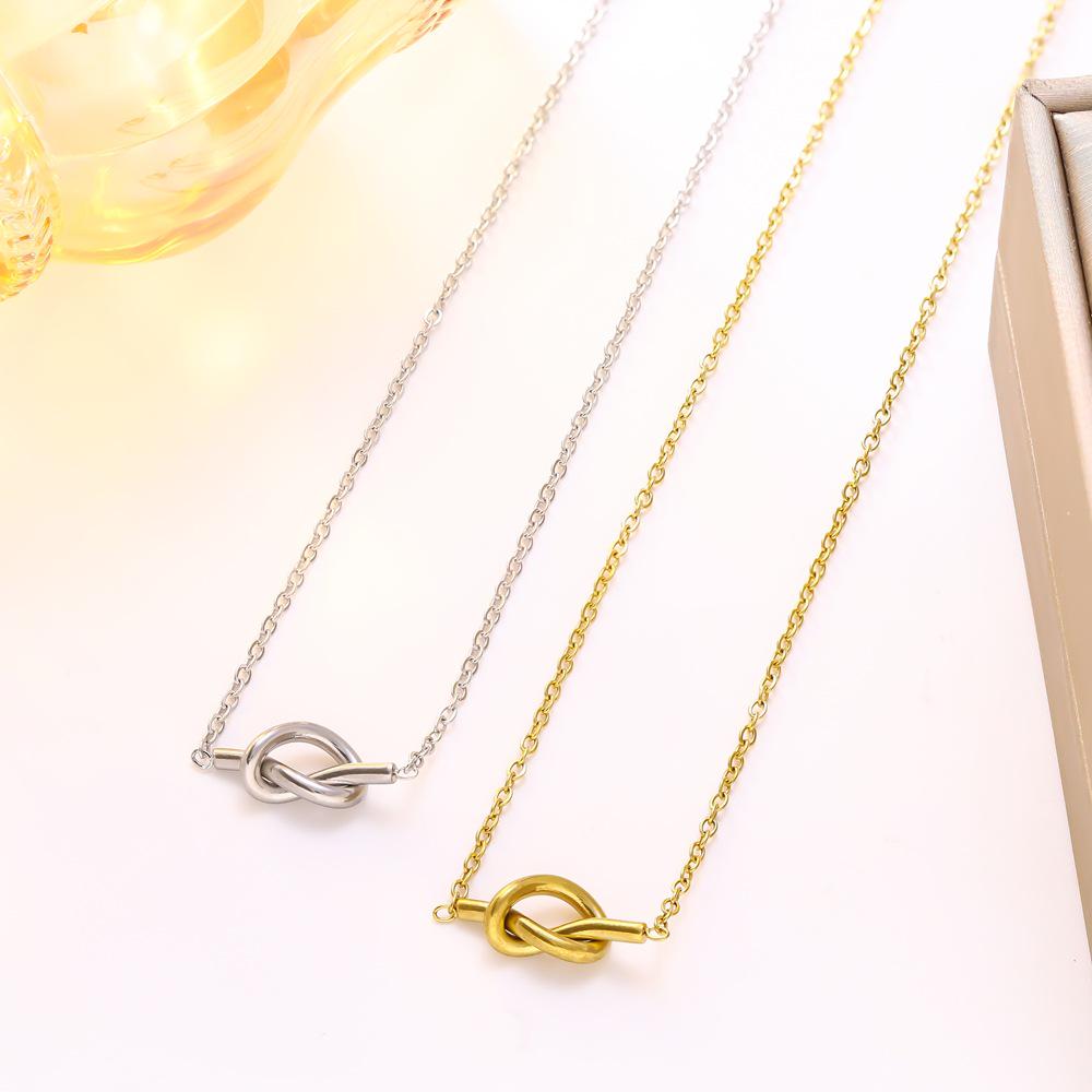 Korean Sweetheart Knotted Heart Pendant Necklace in 18K Gold-Plated Titanium Steel for Women